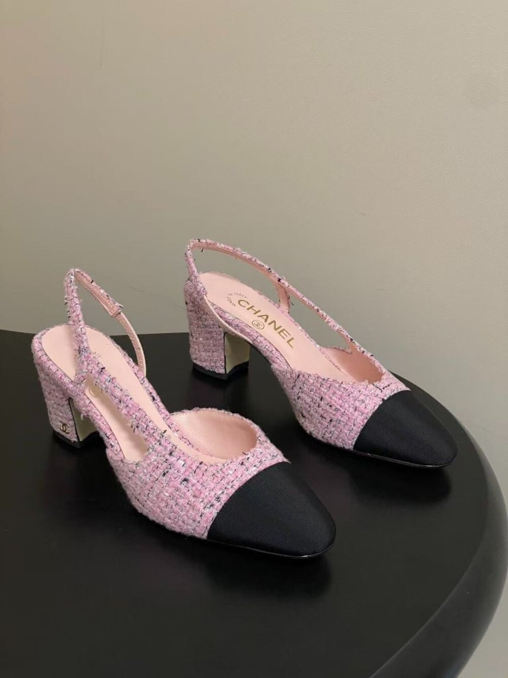 Classic CHANEL Shoes: A Stylish and Versatile Choice for Elegance